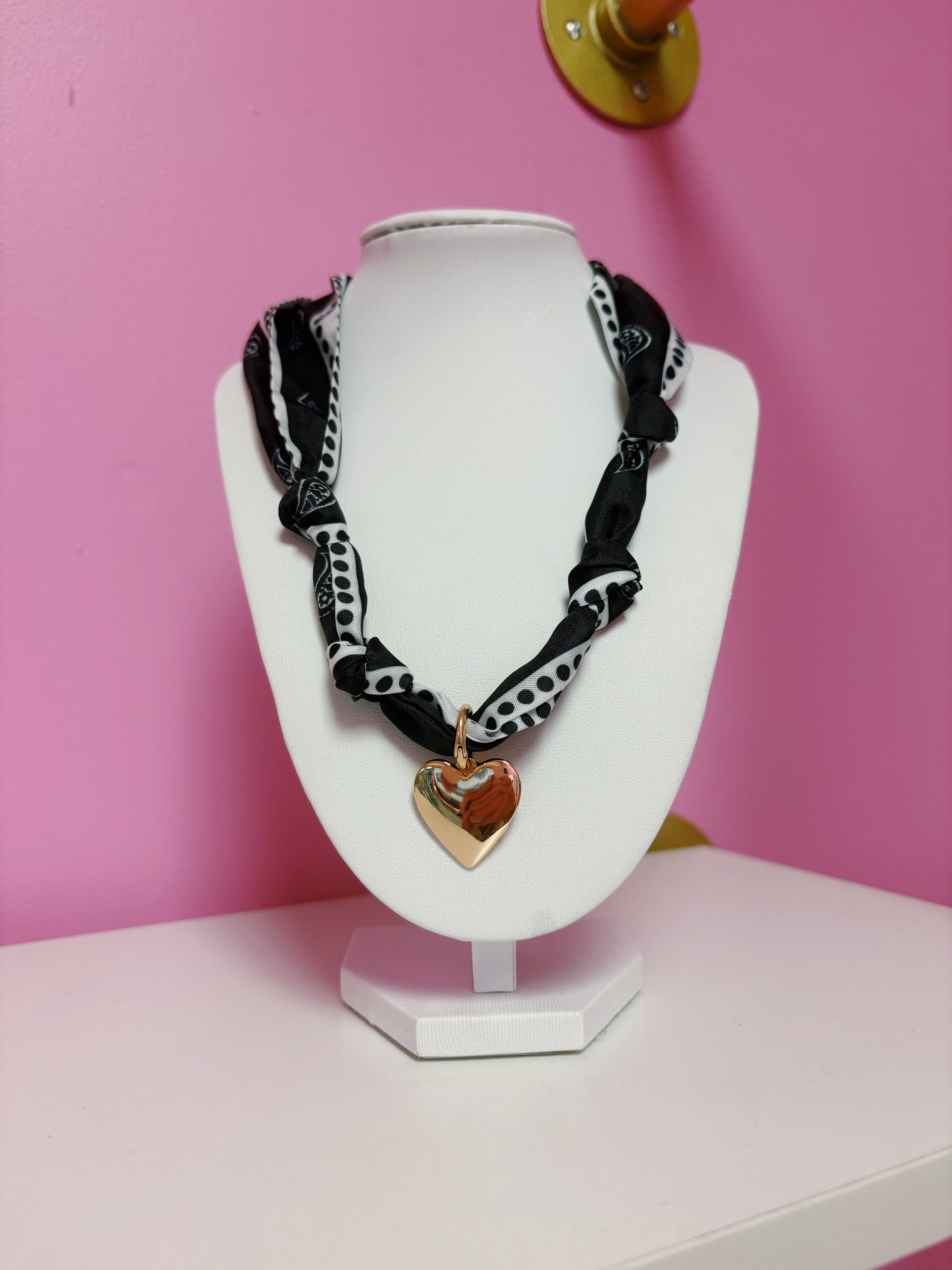 Everyday Wear Scarf Necklace