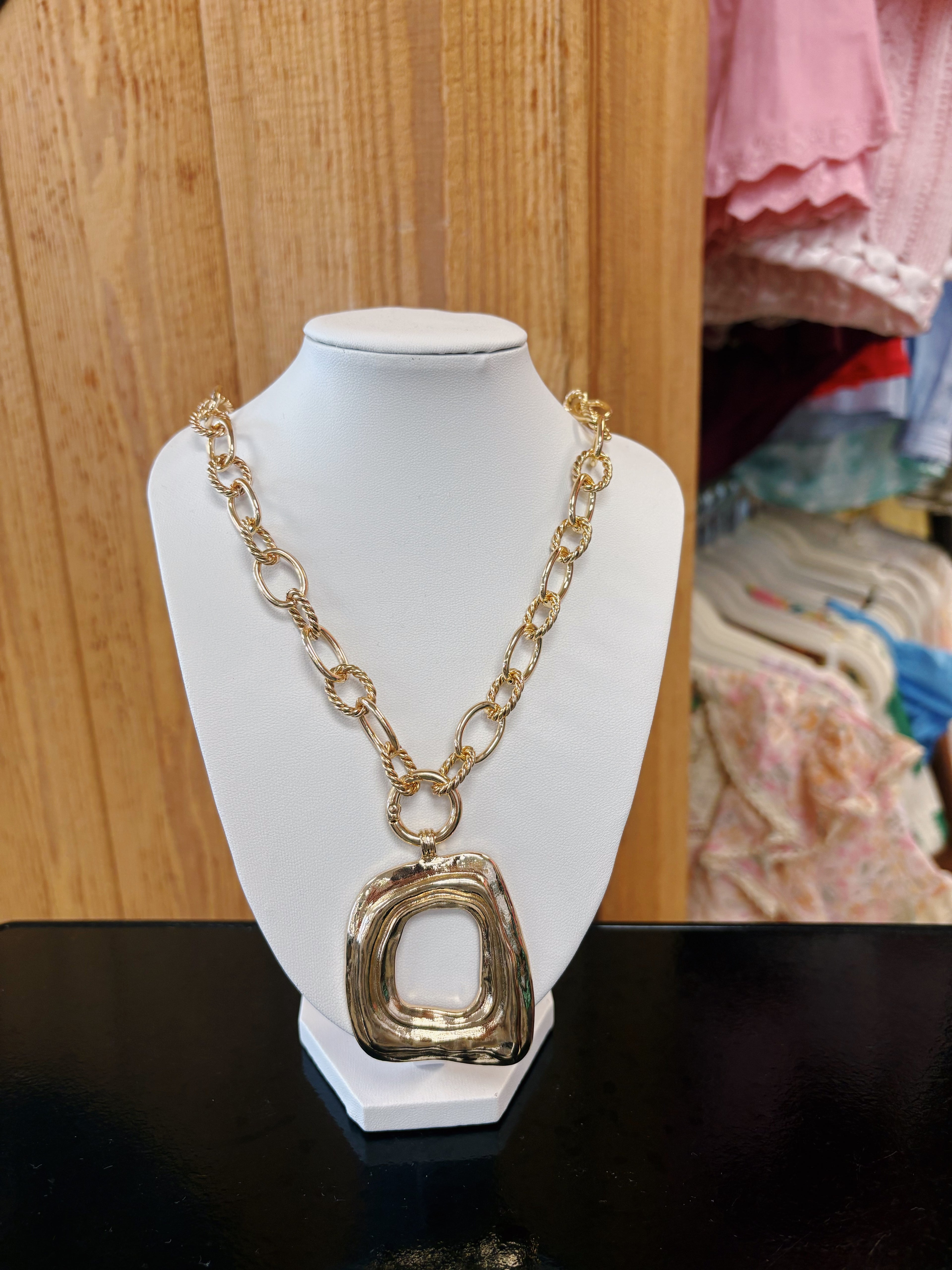 Chunky Chain Bold Abstract Necklace