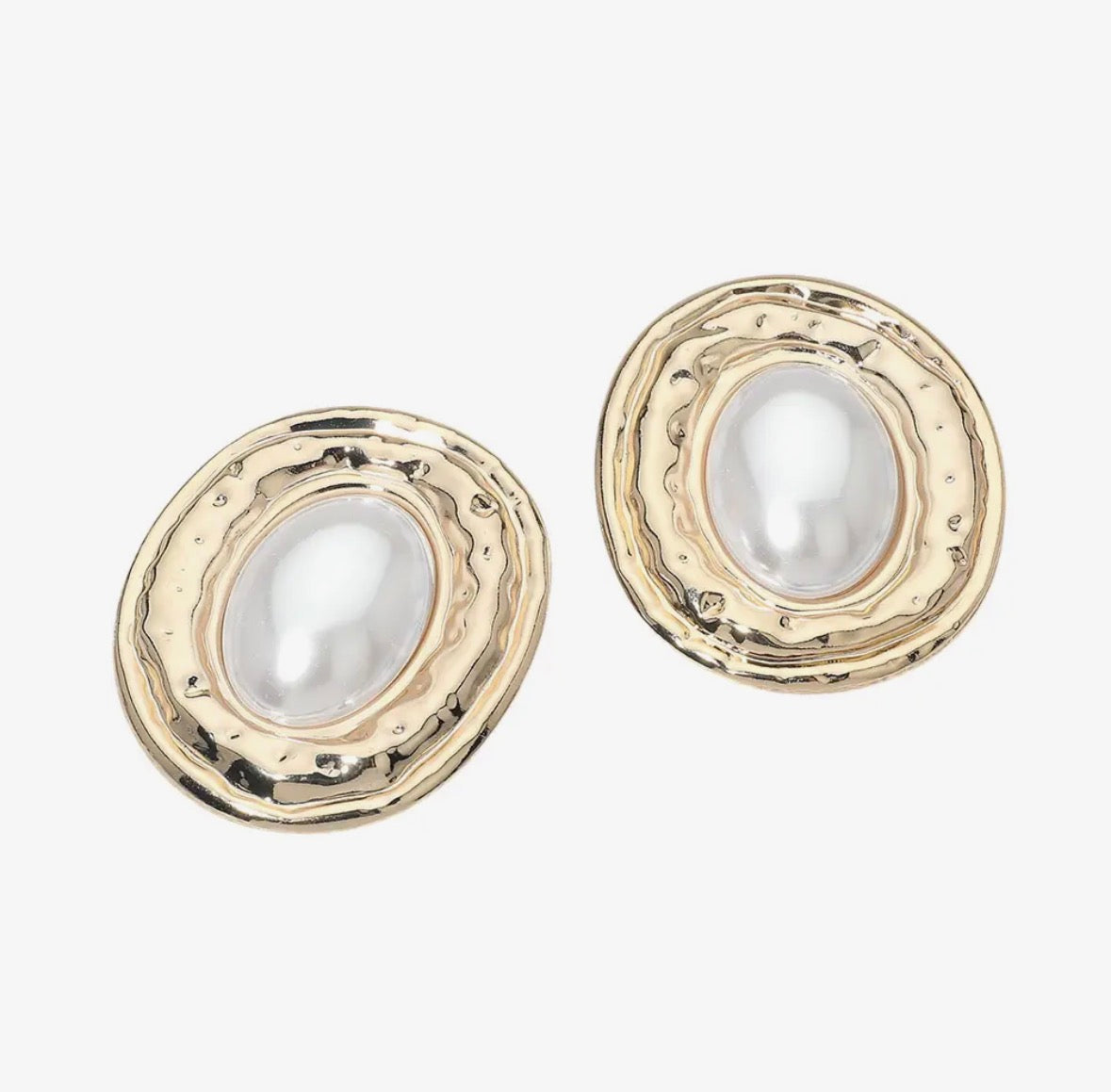 Gold Pearl Earrings